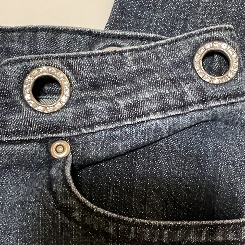 Cache capris - Picture 3 of 11